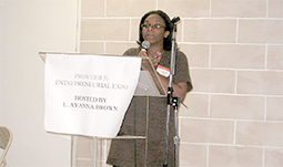 Entrepreneurial-Expo-2010_255